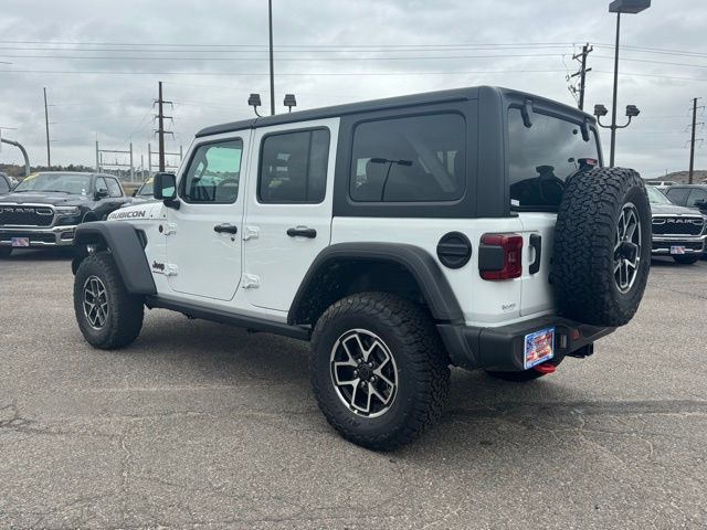 2025 Jeep Wrangler Rubicon photo 3