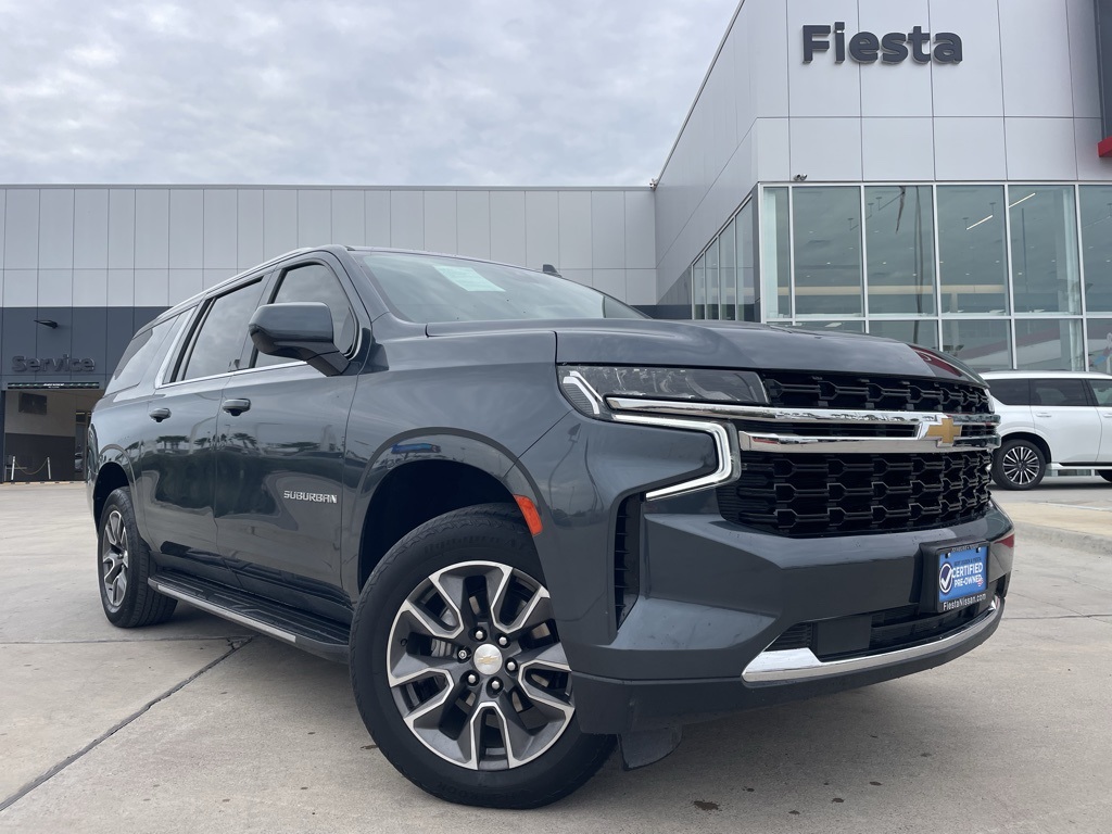 2021 Chevrolet Suburban LS's photo