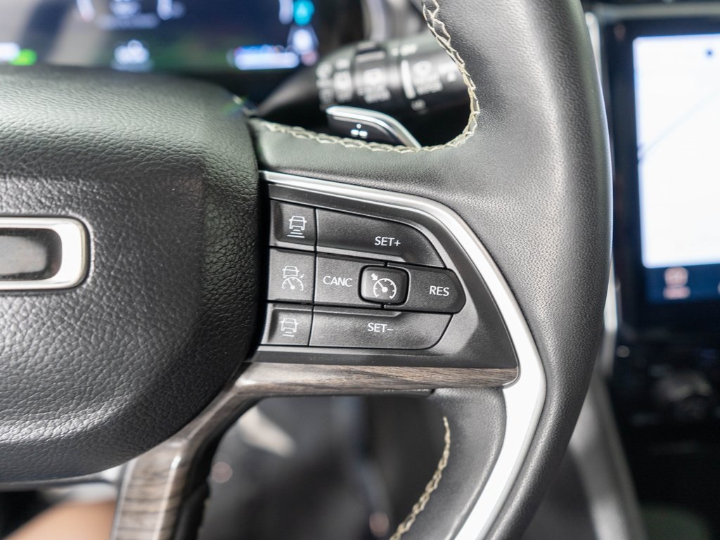 2024 Jeep Cherokee Limited 4xe photo 17