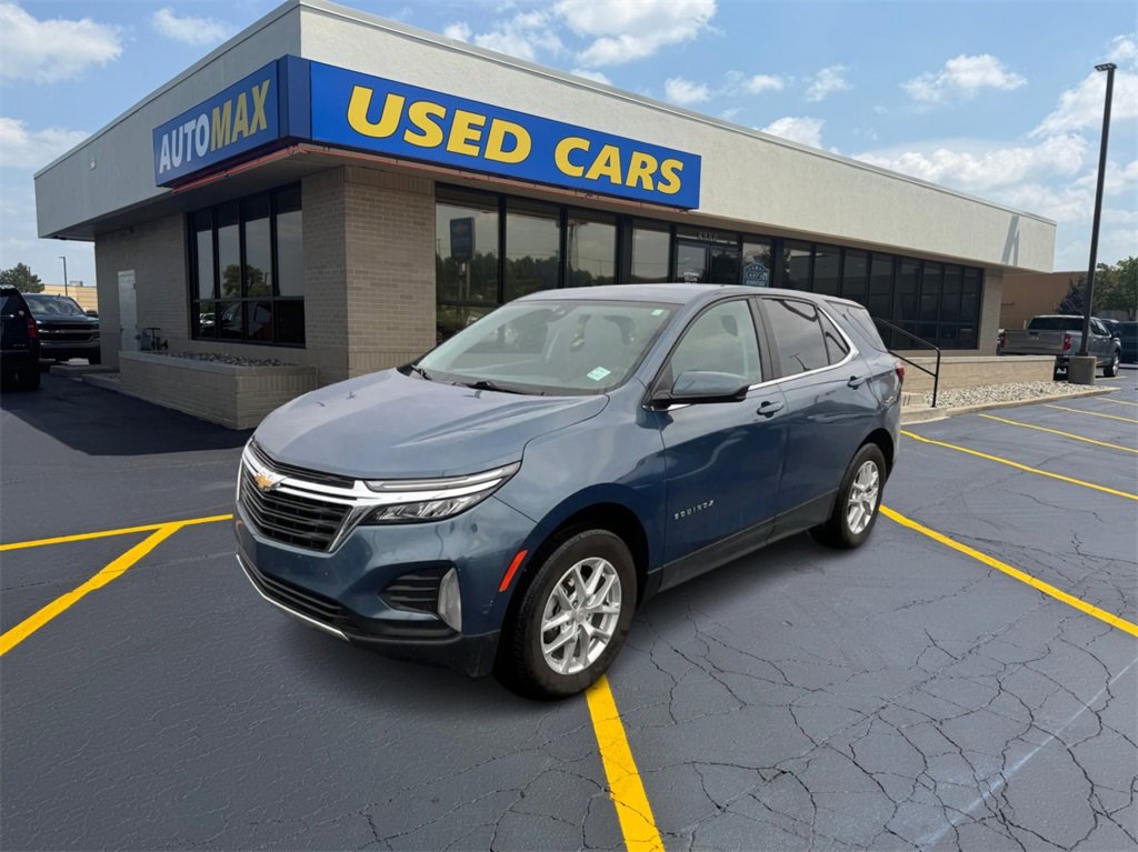 2024 Chevrolet Equinox LT's photo