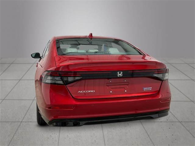 2025 Honda Accord Hybrid Touring photo 4