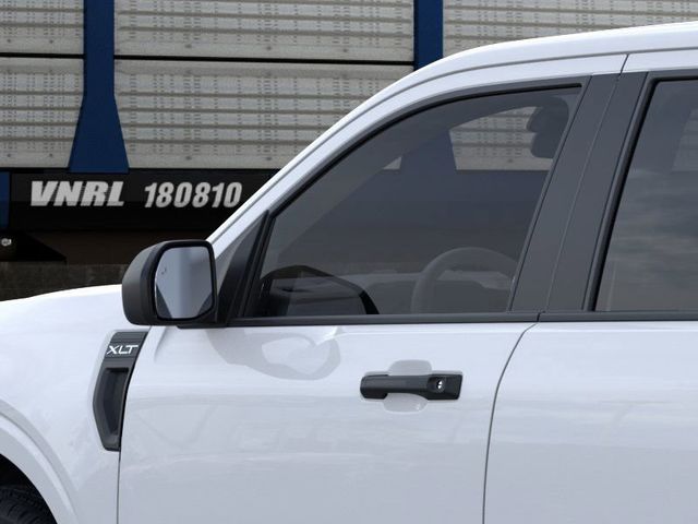 2025 Ford Maverick XLT photo 16