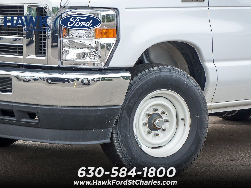 2023 FORD E-350 - Image 2