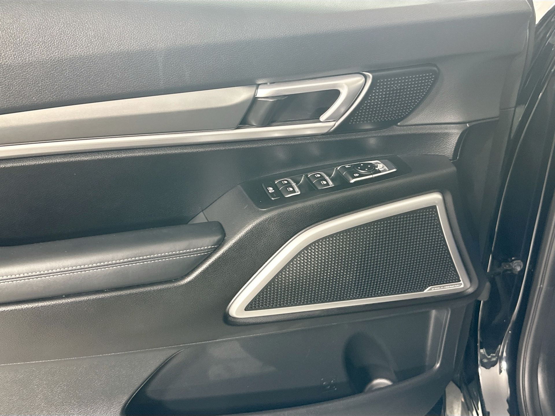 2021 Kia Telluride LX photo 14