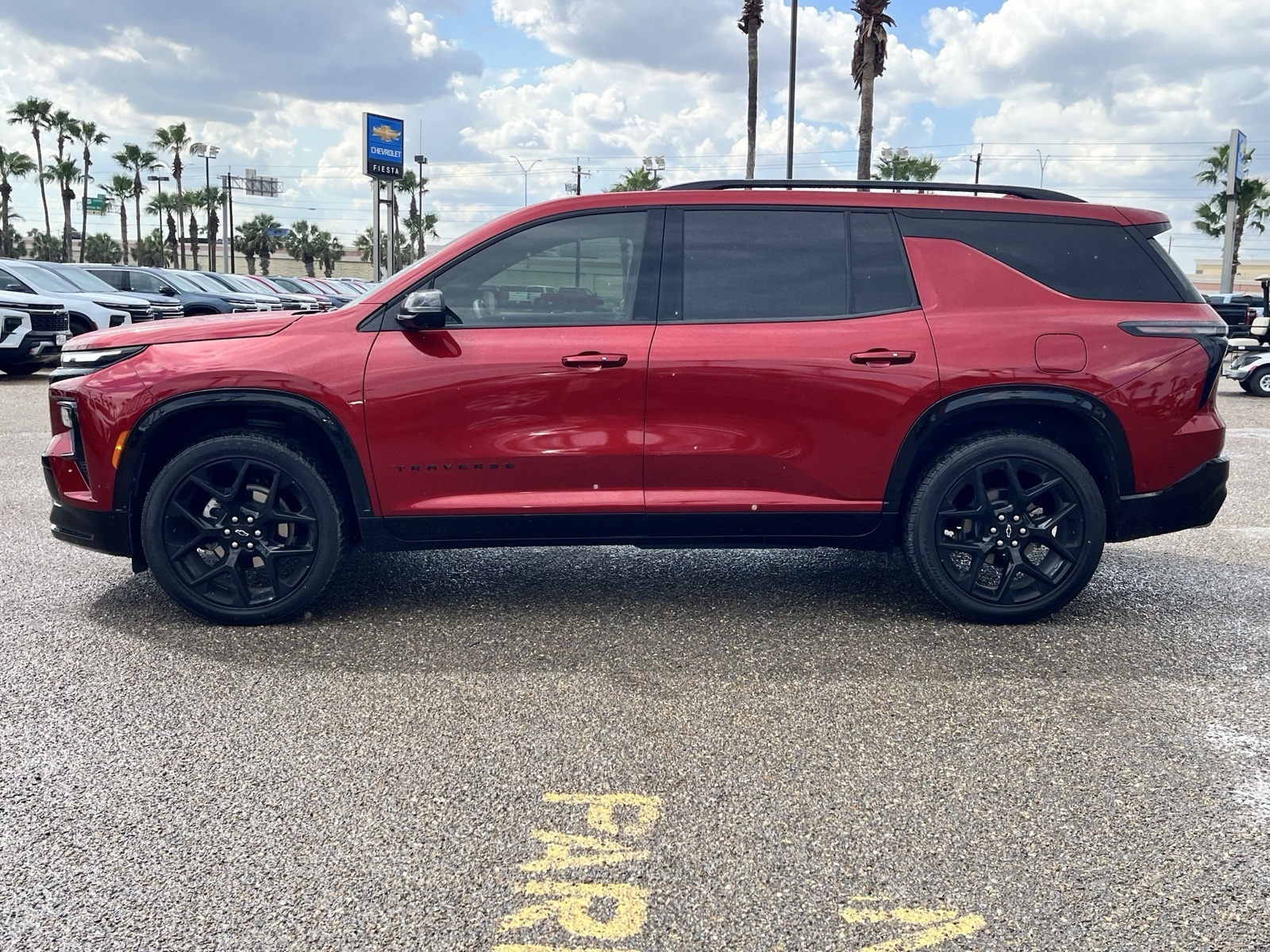 2024 Chevrolet Traverse RS photo 3