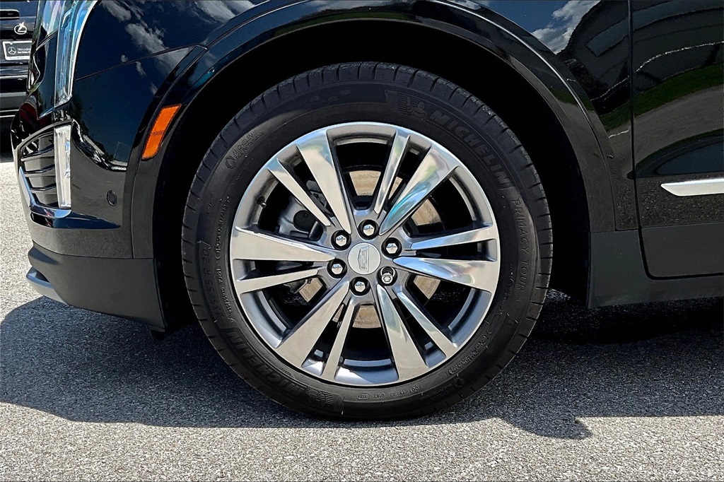 2024 Cadillac XT5 Platinum Premium Luxury photo 32