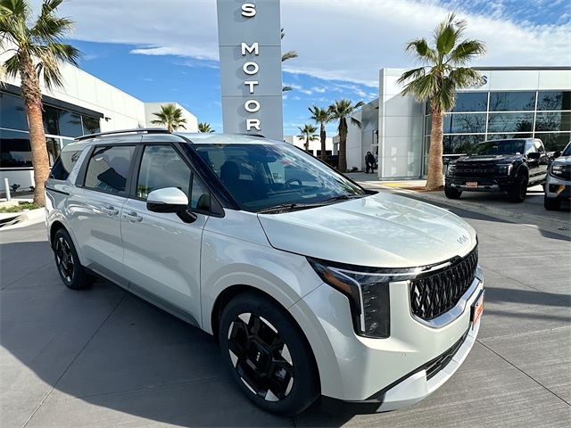 2026 Kia Carnival EX's photo