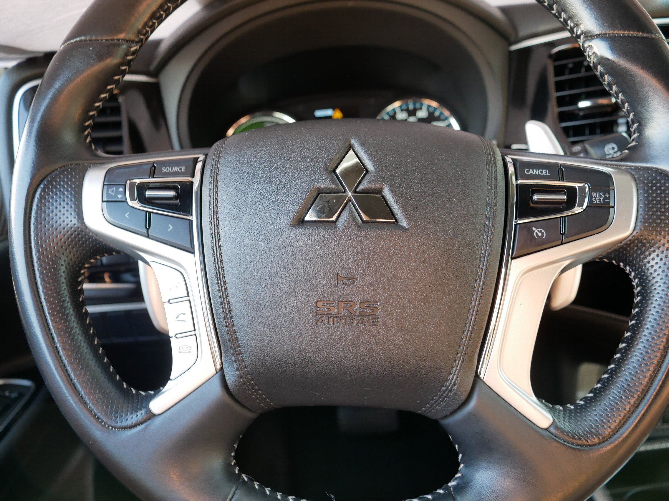 2019 Mitsubishi Outlander PHEV GT SEL photo 24