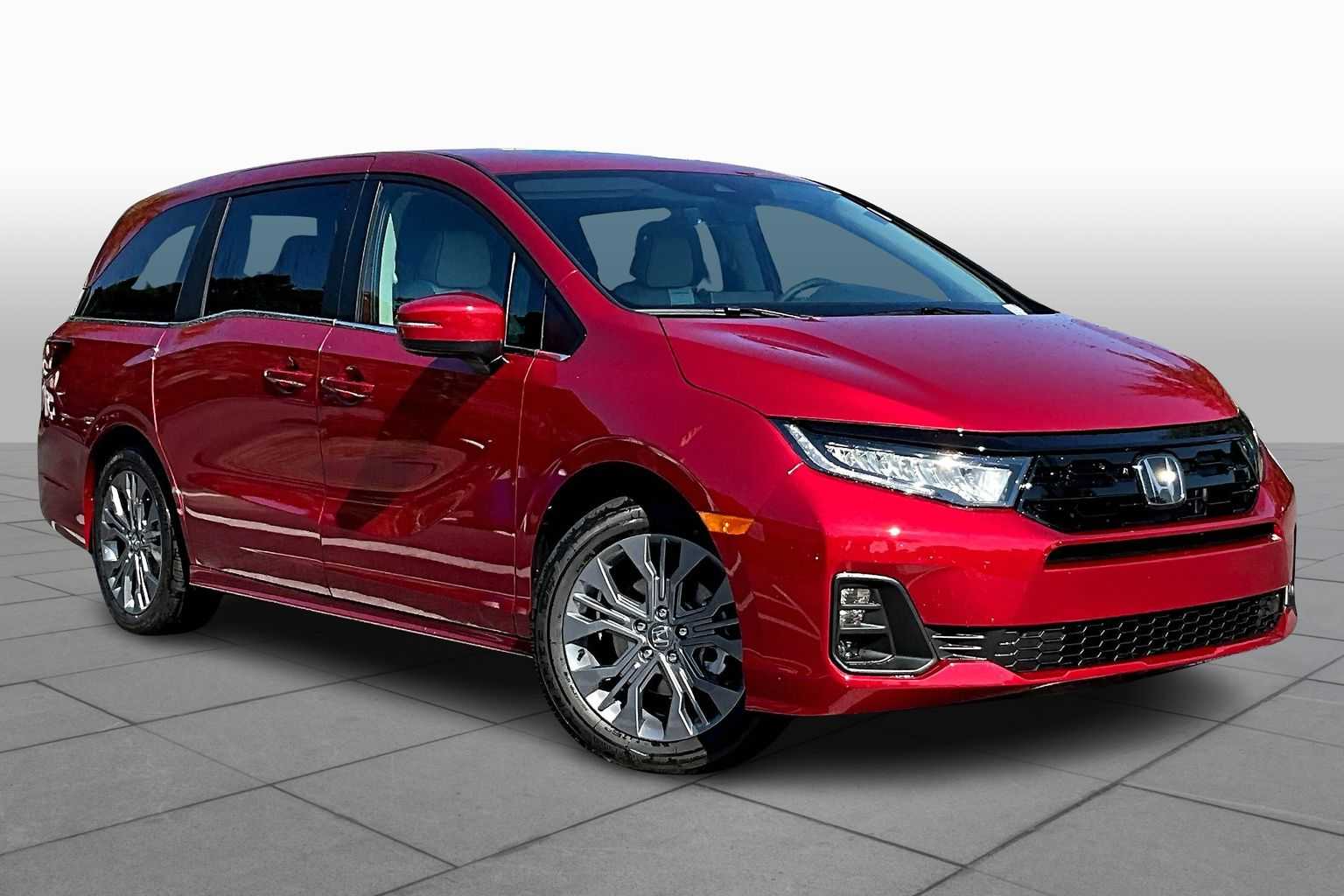 2026 Honda Odyssey Touring photo 2