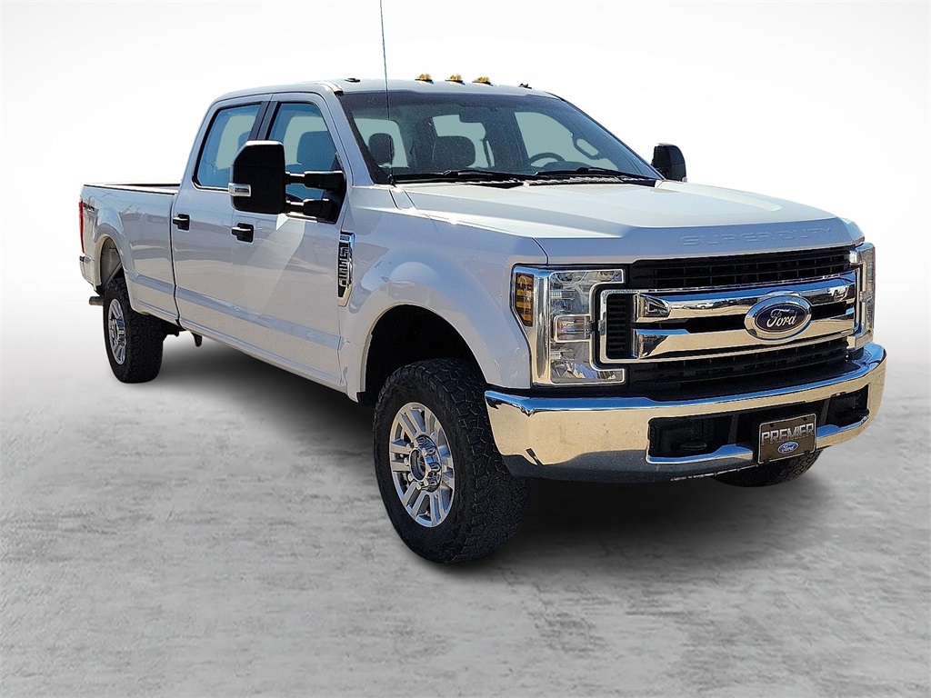 2019 Ford F-350 Super Duty XL's photo