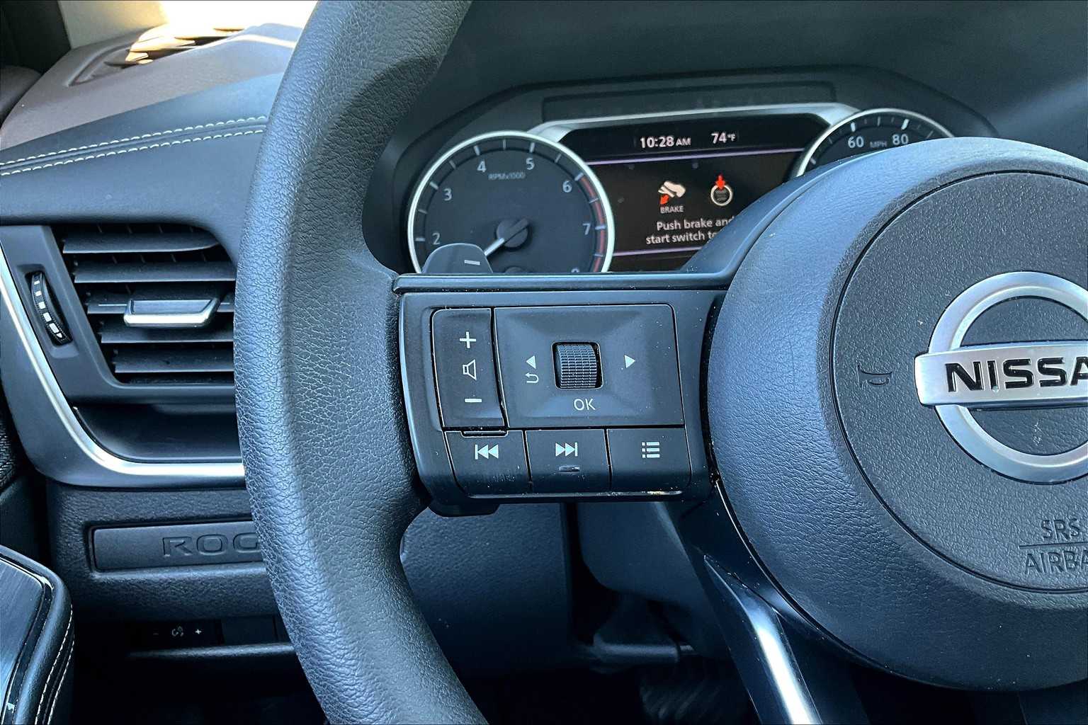 2021 Nissan Rogue S AWD photo 20