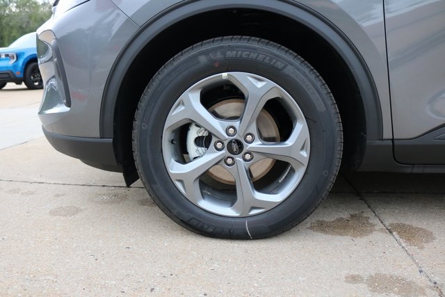 2025 Ford Escape Hybrid ST-Line Select photo 21