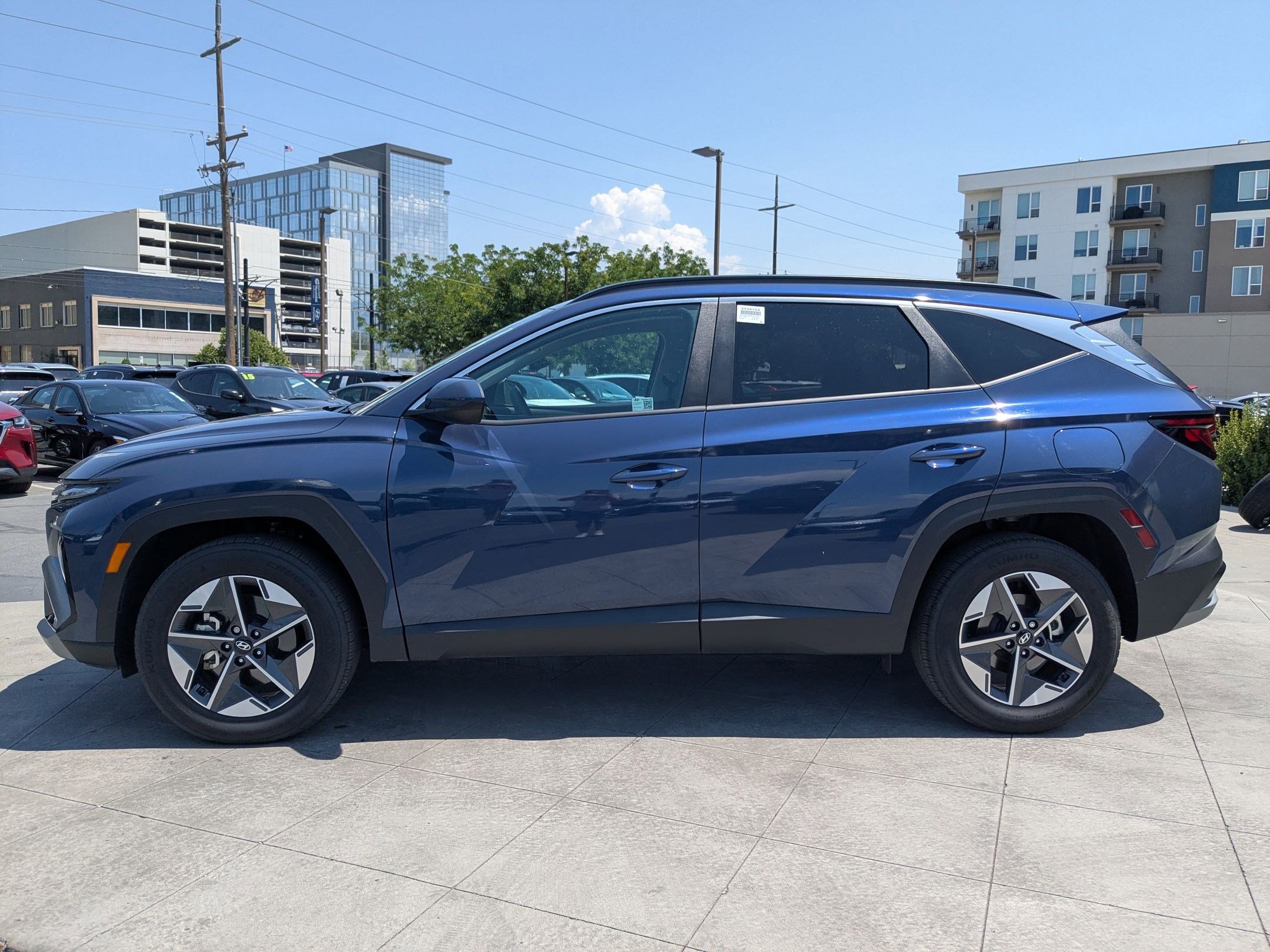 2025 Hyundai Tucson SEL photo 6