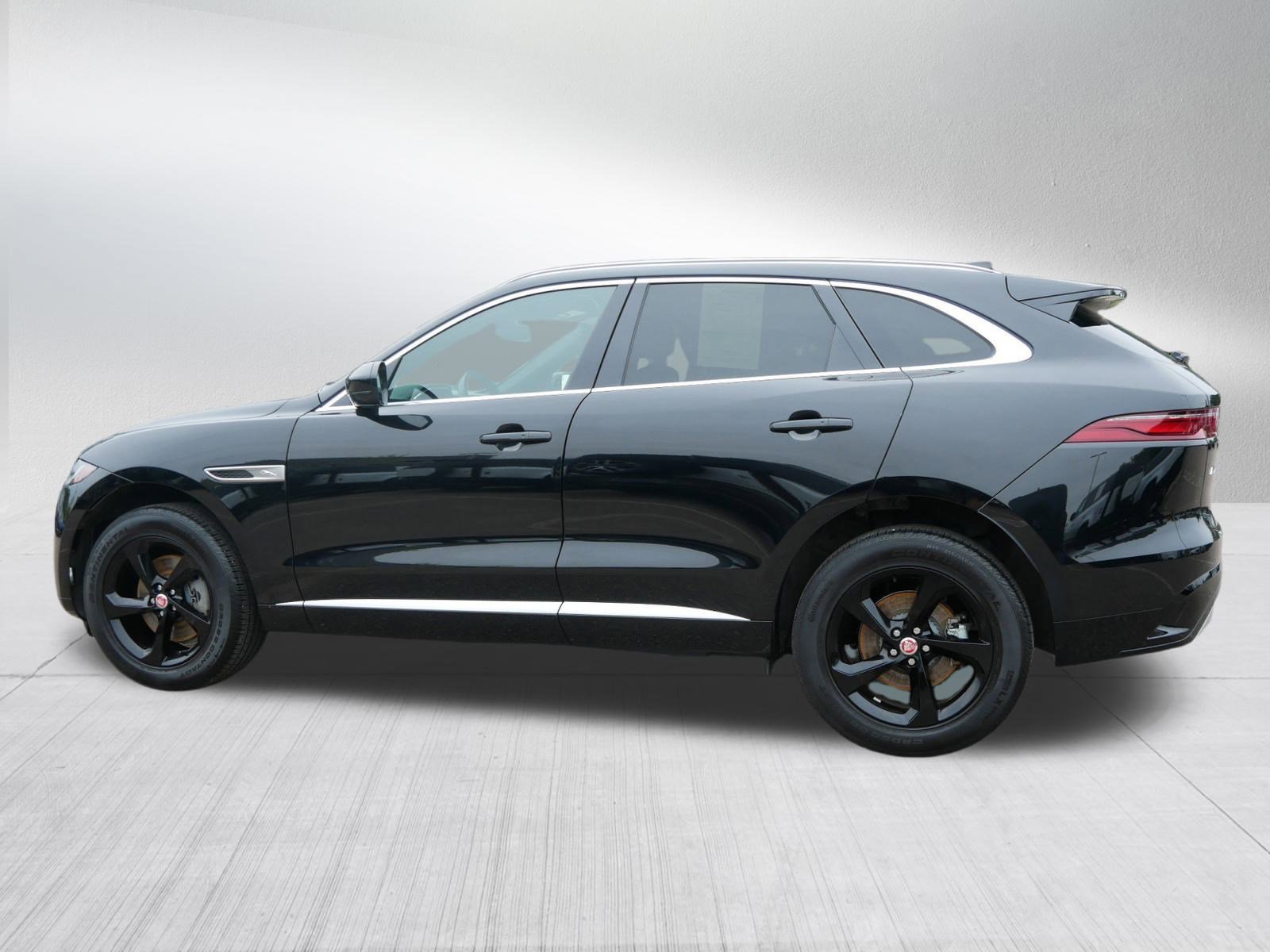 2023 Jaguar F-PACE P250 S photo 8