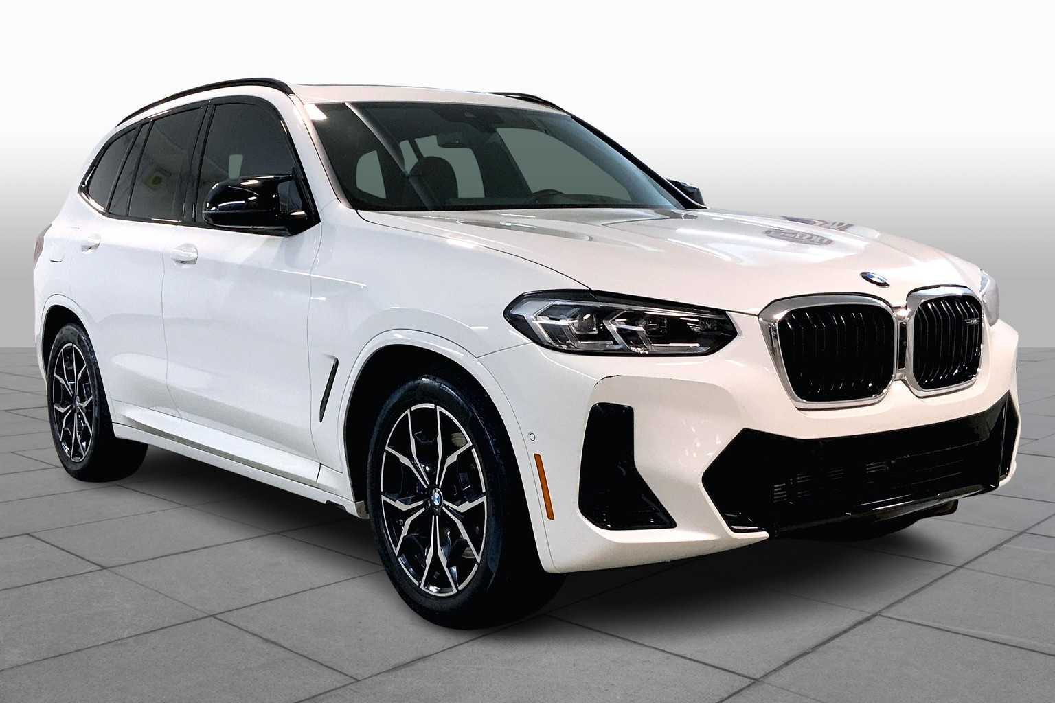 Used 2023 BMW X3 40i with VIN 5UX83DP01P9N61593 for sale in Kansas City