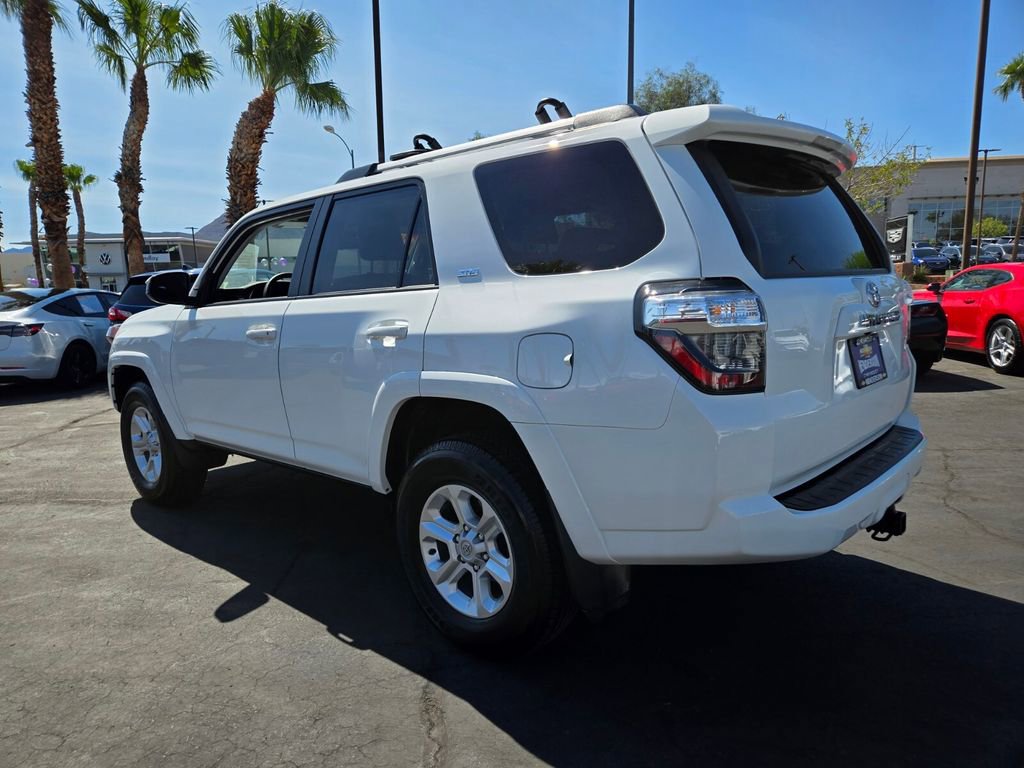 2024 Toyota 4Runner SR5 photo 4