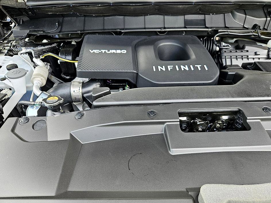 2025 Infiniti QX60 Sensory photo 17