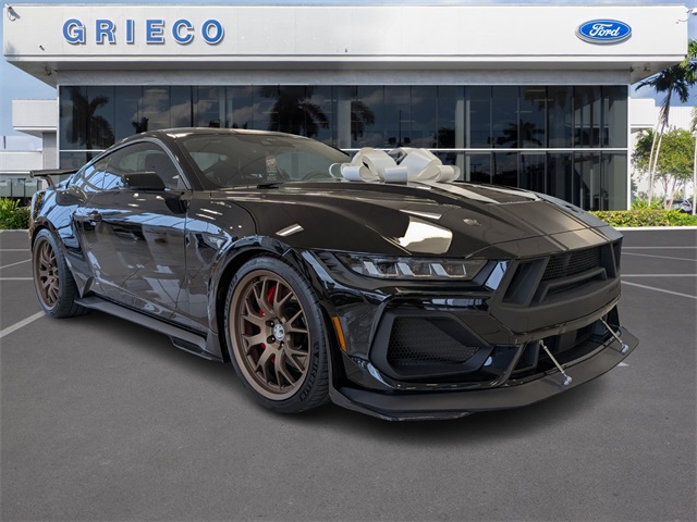 2025 Ford Mustang GT Premium's photo