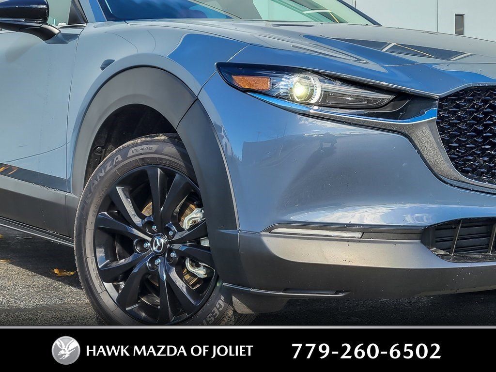 2025 MAZDA CX-30 - Image 3
