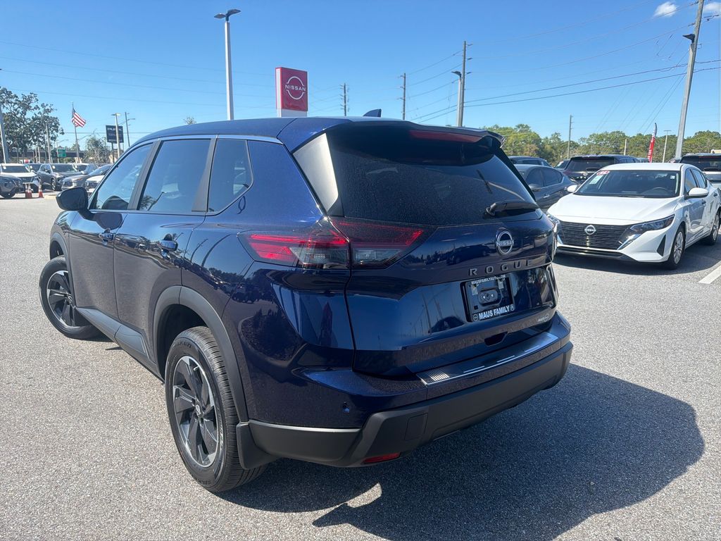 2026 Nissan Rogue SV photo 4