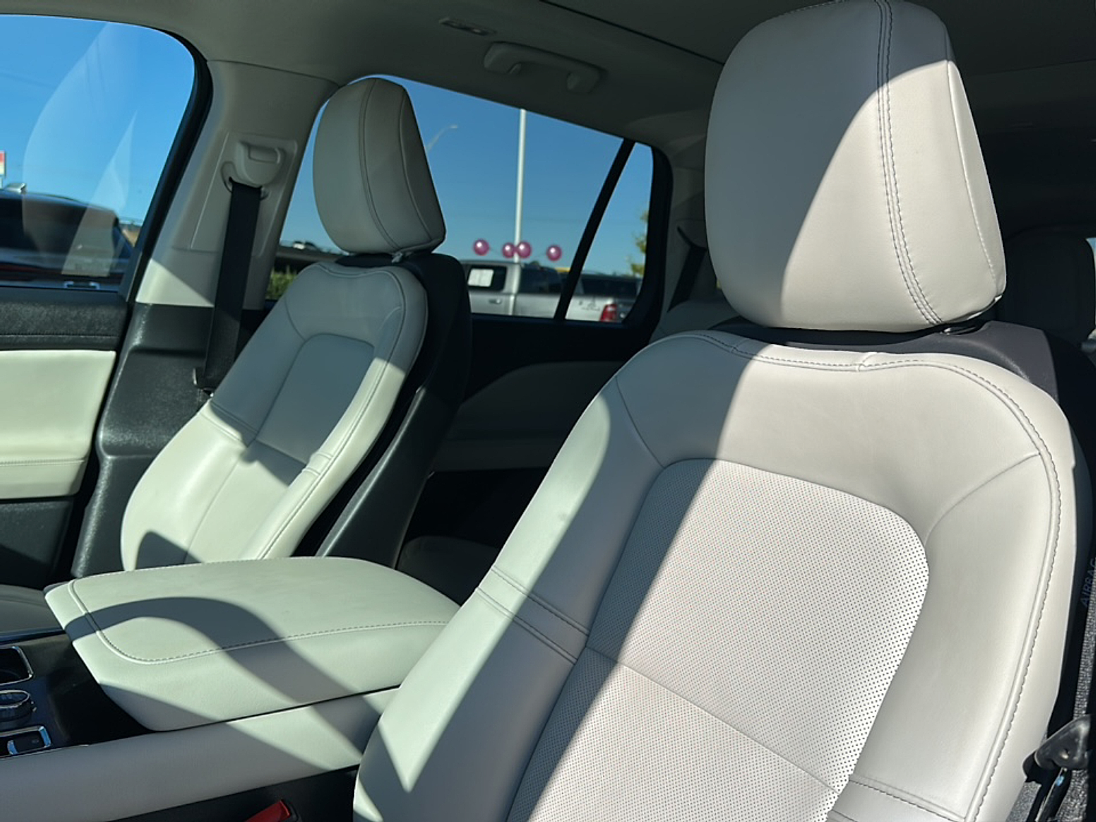 2025 Lincoln Aviator Premiere photo 4