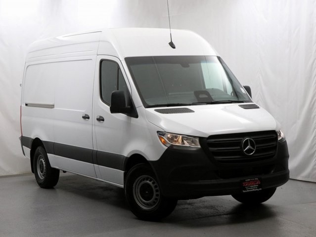 2025 Mercedes-Benz Sprinter 2500 Cargo 144 WB