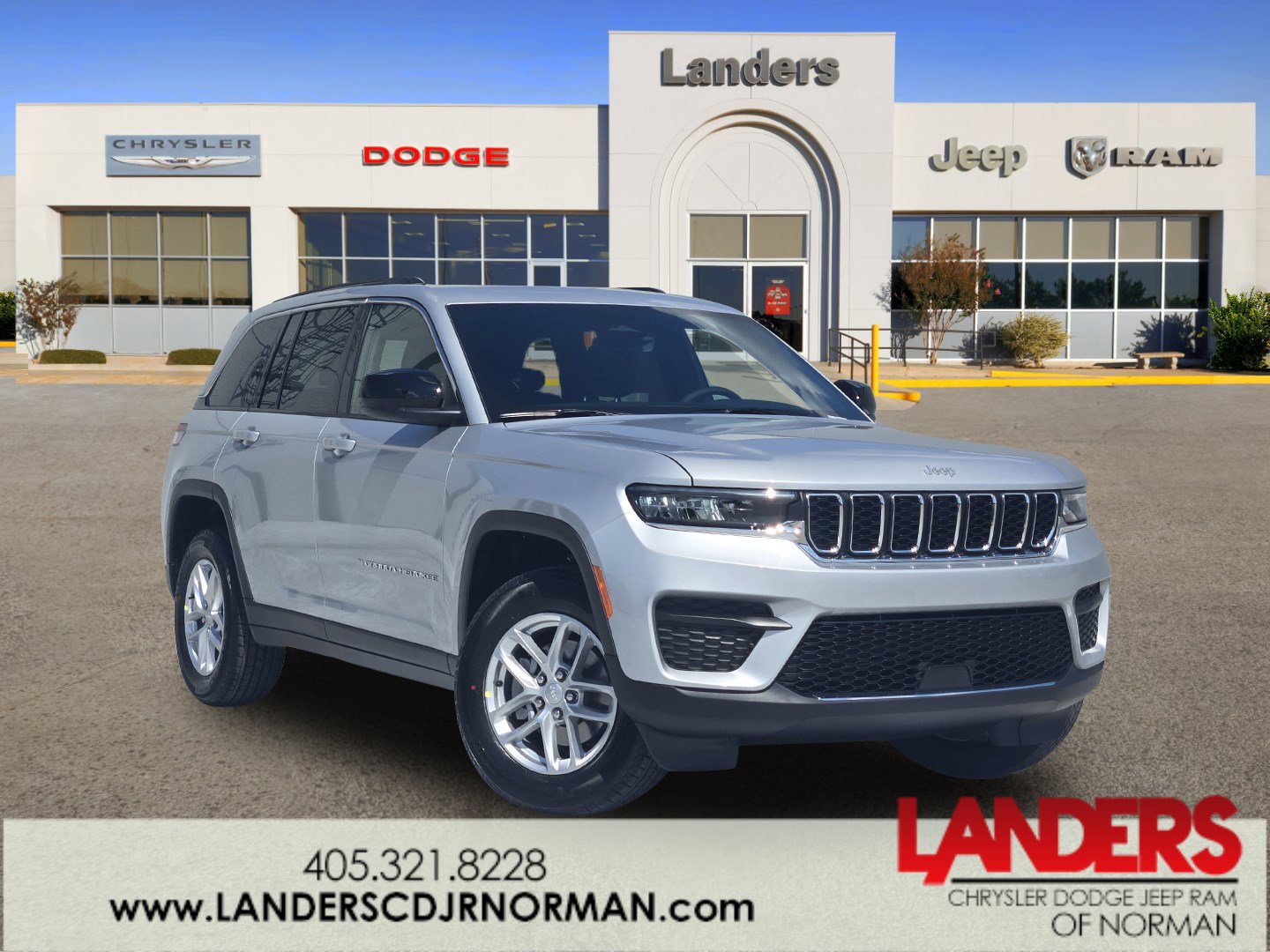 2025 Jeep Grand Cherokee Laredo's photo