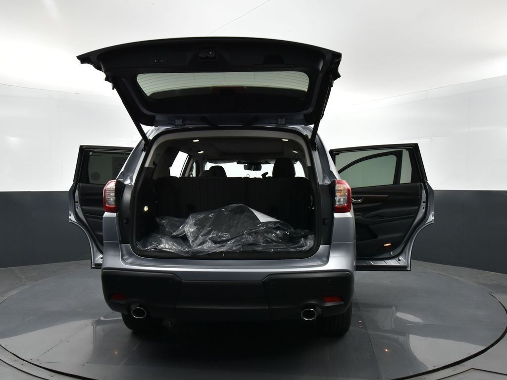 2025 Subaru Ascent Touring photo 29