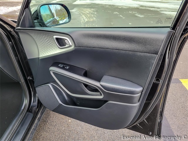 2023 KIA SOUL - Image 29