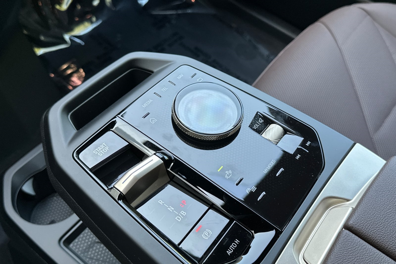 2026 Bmw iX iX xDrive60 photo 17