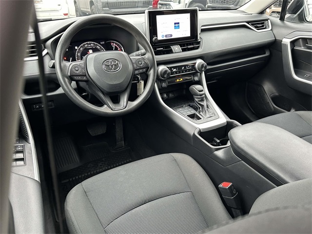 Used 2024 Toyota RAV4 LE with VIN 2T3F1RFV6RW445561 for sale in Kansas City