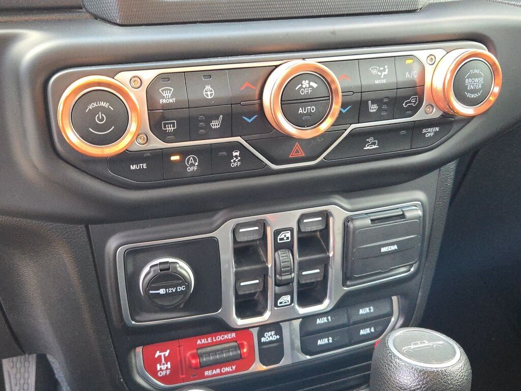 2021 Jeep Gladiator Mojave photo 19