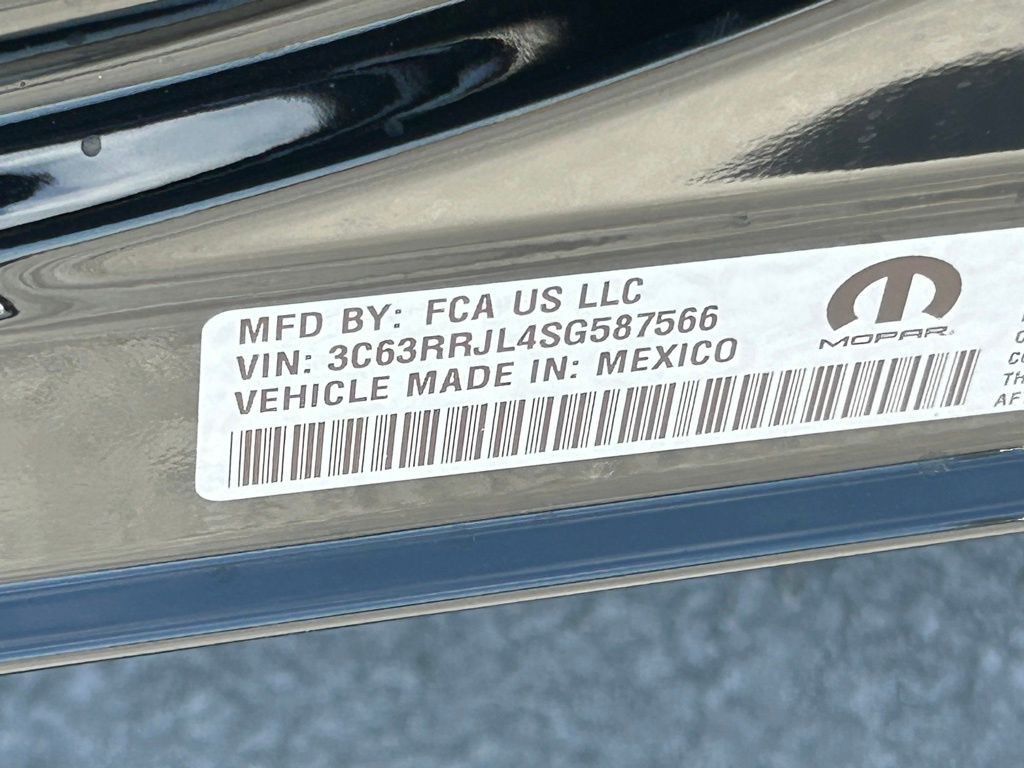2025 Ram 3500 Laramie photo 37