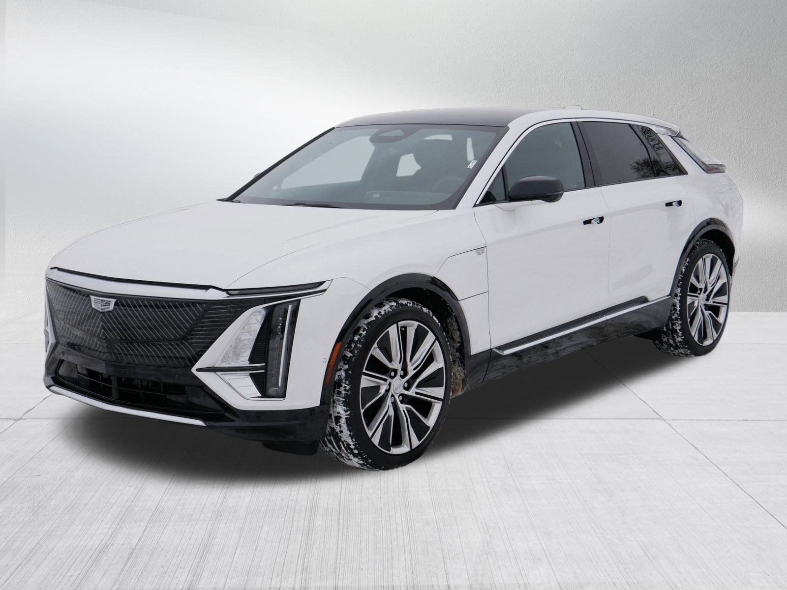 Certified 2024 Cadillac LYRIQ Luxury 3 with VIN 1GYKPSRL0RZ137472 for sale in Vadnais Heights, MN