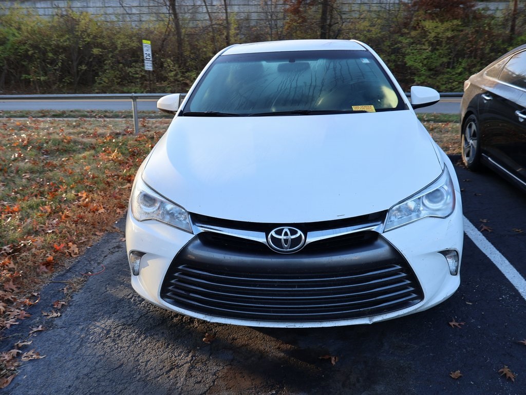 Used 2015 Toyota Camry LE with VIN 4T4BF1FK4FR505080 for sale in Kansas City