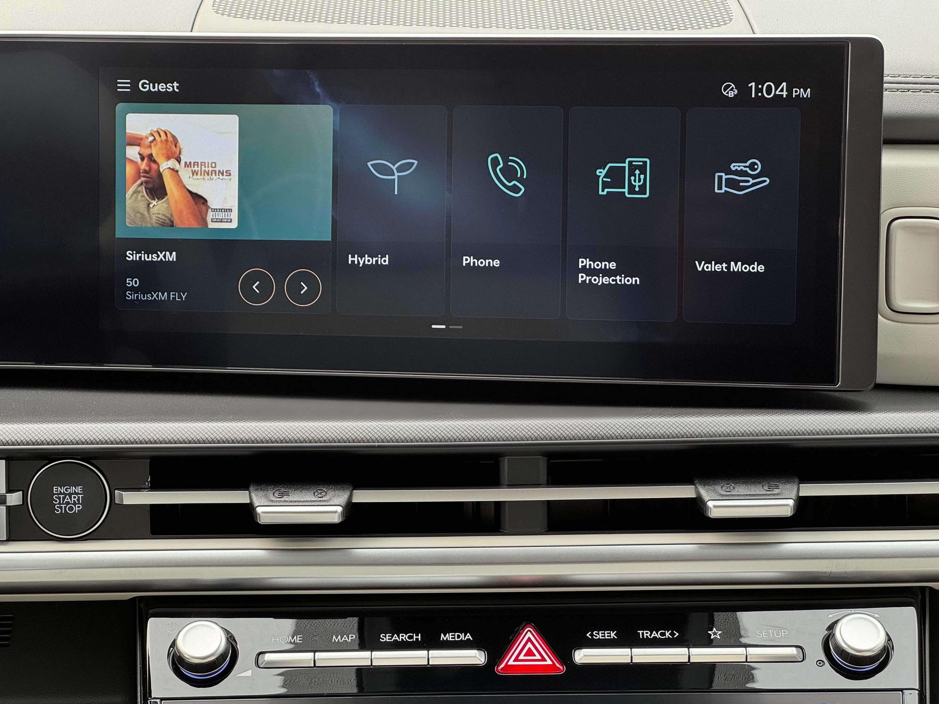 New 2025 White Hyundai SEL image 19