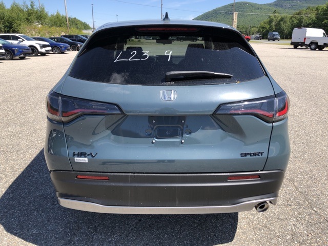 2026 Honda HR-V Sport photo 3