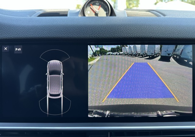 2019 Porsche Cayenne Base photo 14