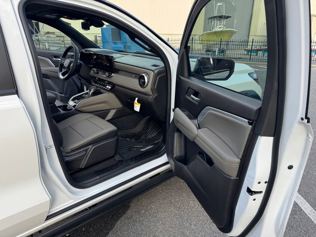 2025 Chevrolet Colorado ZR2 photo 45