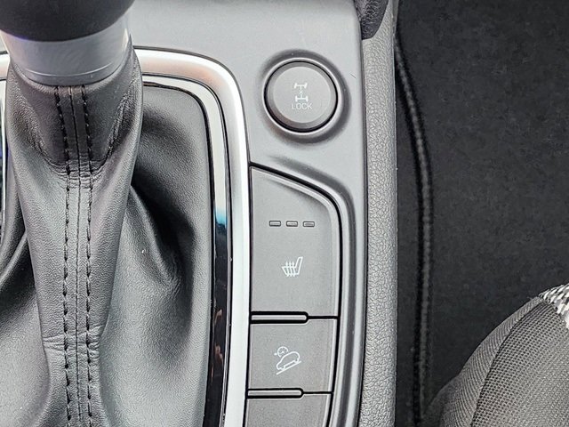 2020 Hyundai Kona SEL Plus photo 10