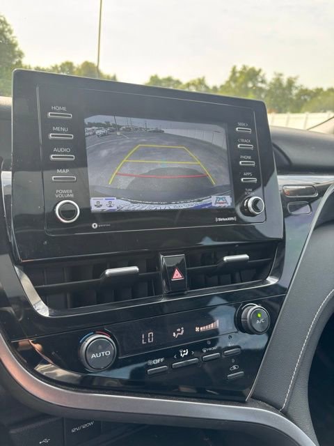 2021 Toyota Camry SE photo 22