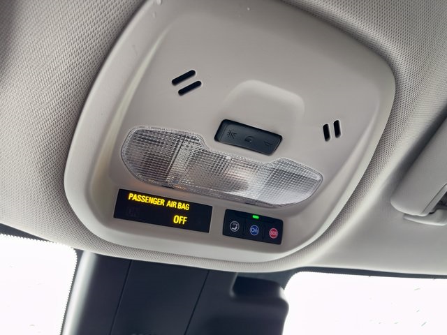 2024 Chevrolet Trax LT photo 18