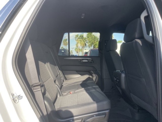 2025 Chevrolet Tahoe LS photo 17
