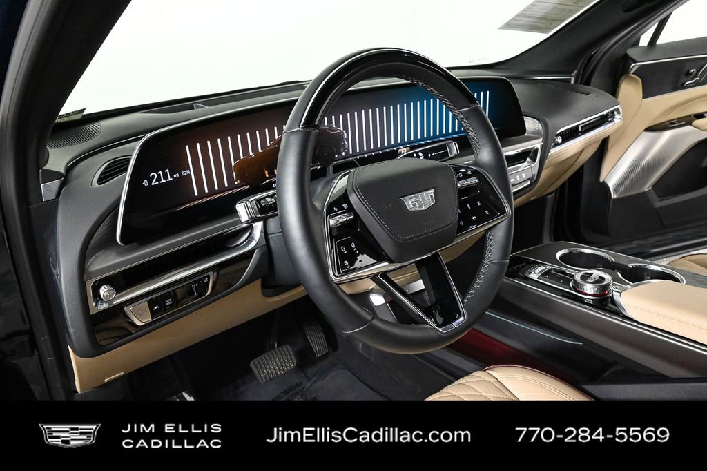 2024 Cadillac Lyriq Sport photo 4