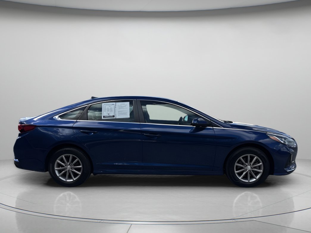 2018 Hyundai Sonata Eco photo 2