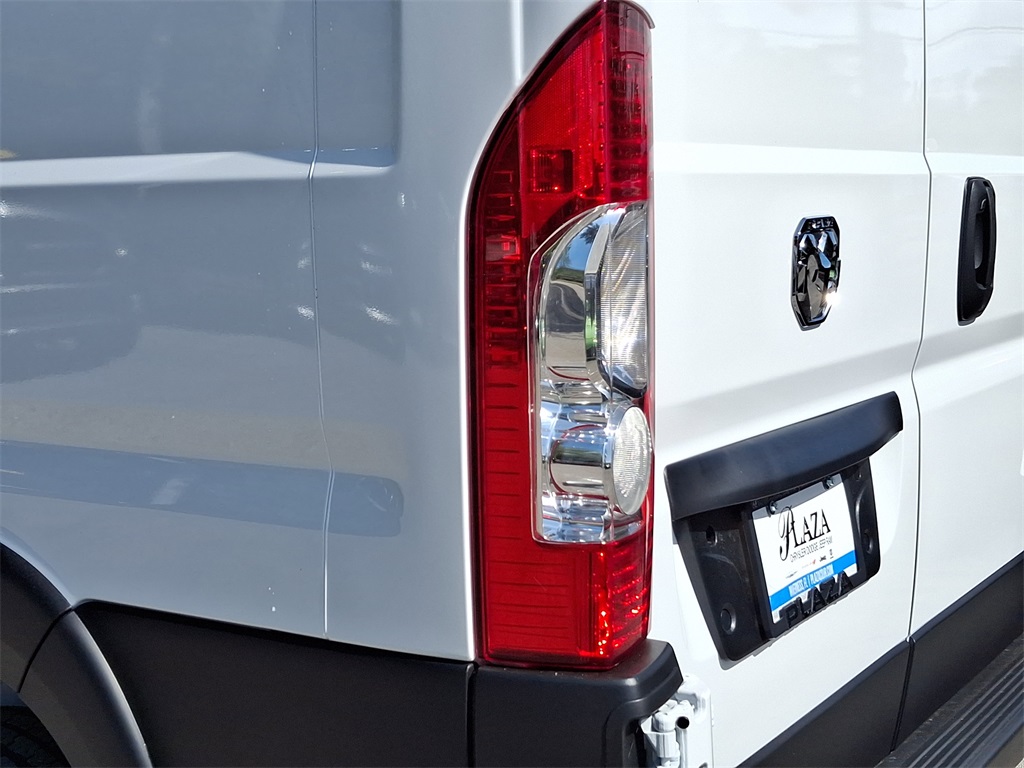 2025 Ram ProMaster 1500 SLT Cargo Van High Roof photo 7