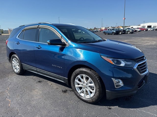 2019 Chevrolet Equinox LT photo 3