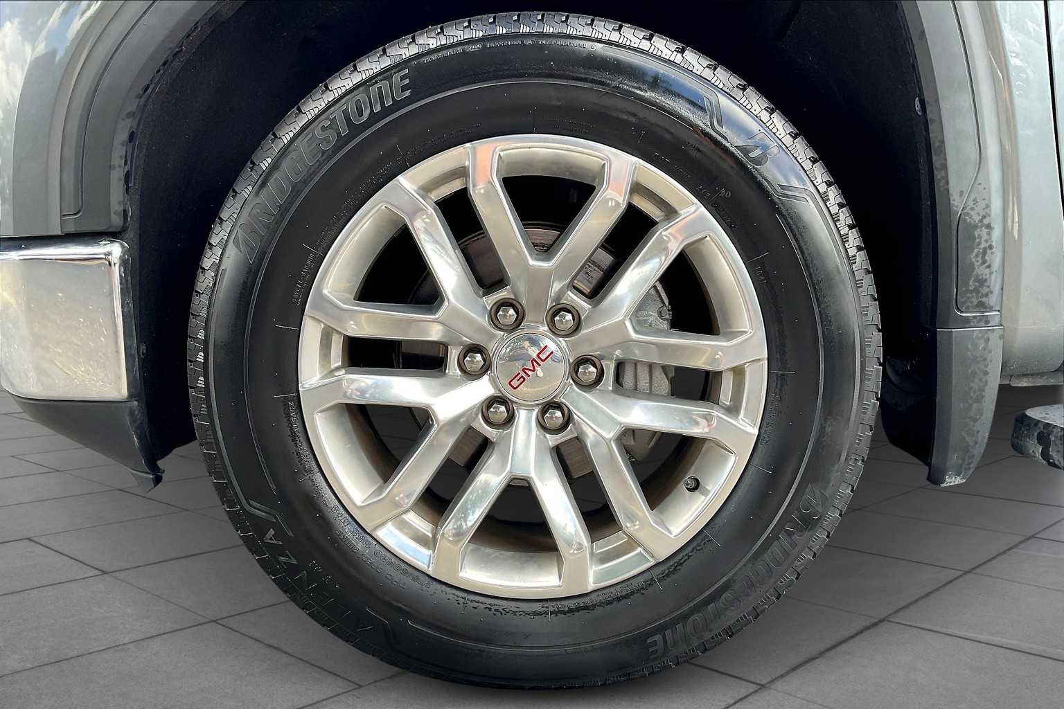 2021 Gmc Sierra 1500 SLT photo 9
