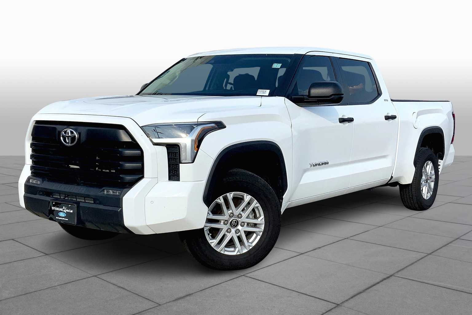 2024 Toyota Tundra SR5 photo 2