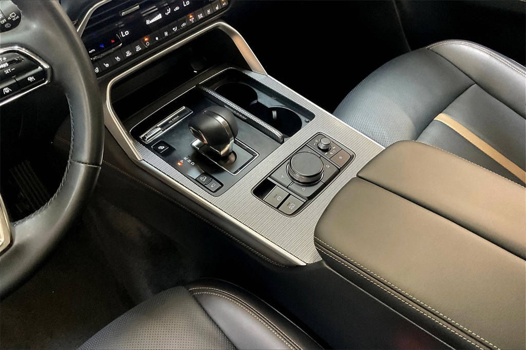 2025 Mazda CX-90 Plug-in Hybrid Premium Plus photo 16
